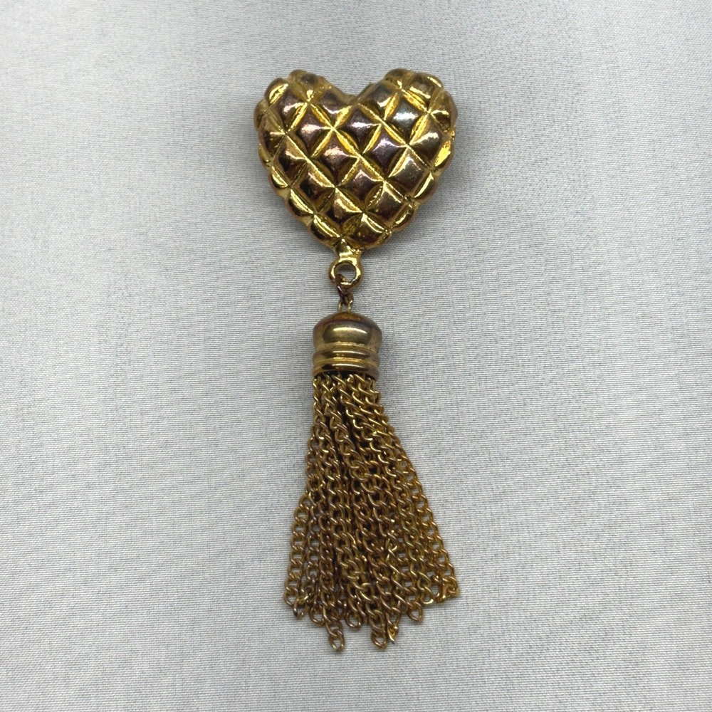 Unbranded Quilted Heart Tassel Brooch Womens OS Gold Good Vintage Statement